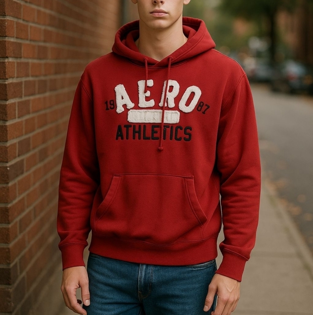 Mens Y2k Aero Hoodie. Size Xl